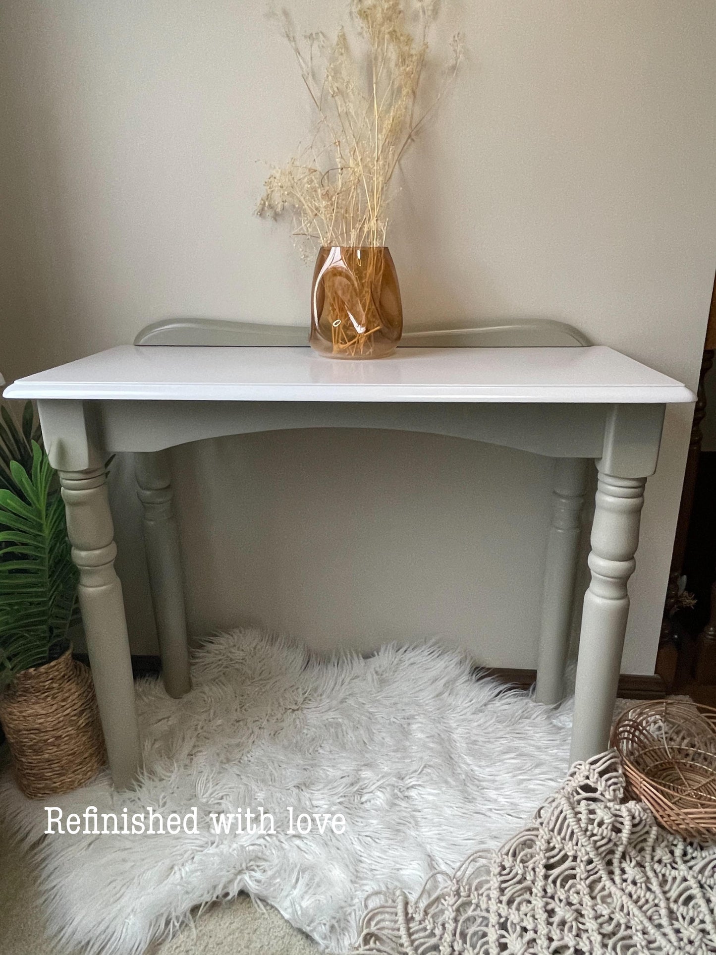 Console table
