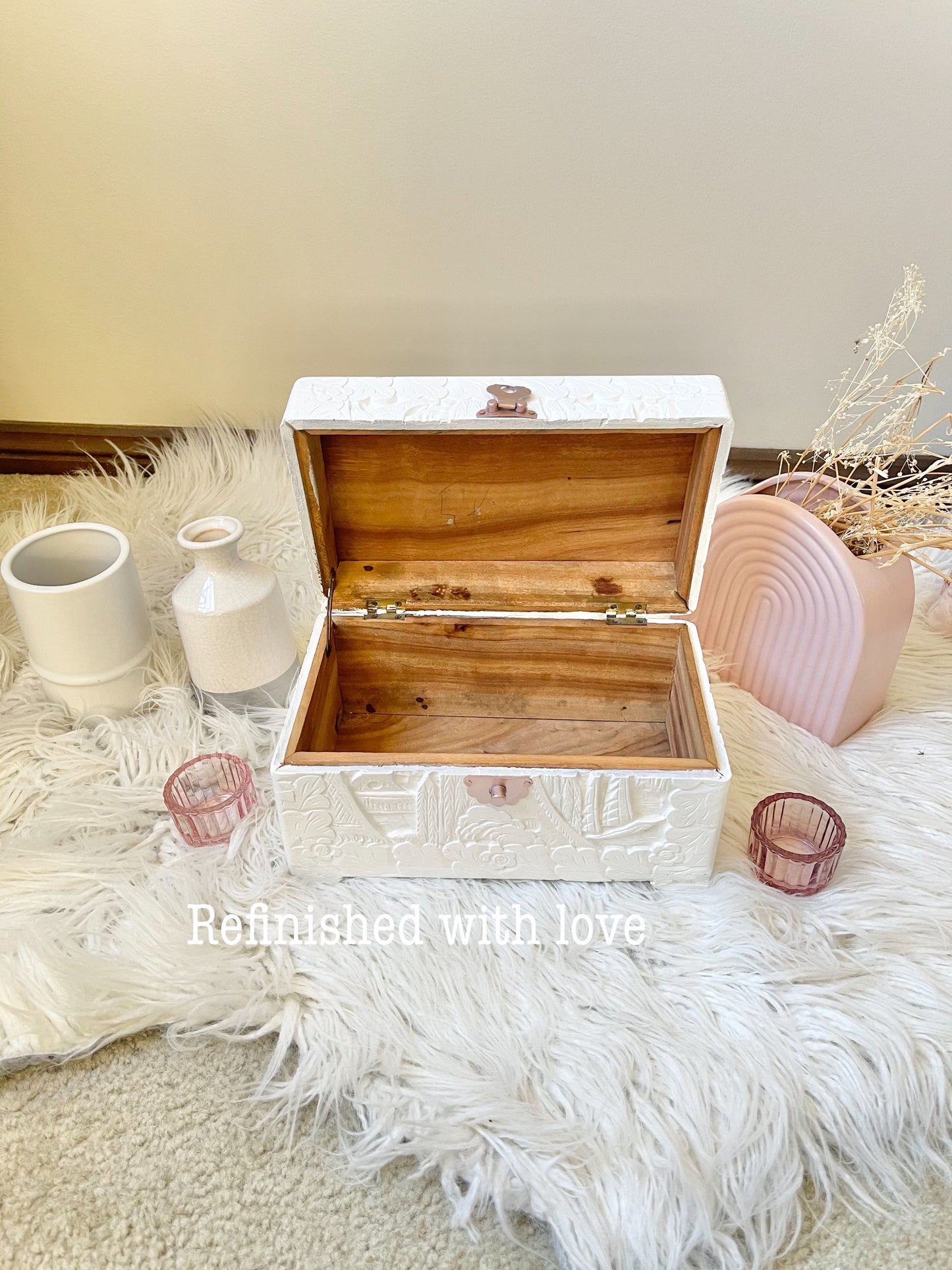 Small camphor chest