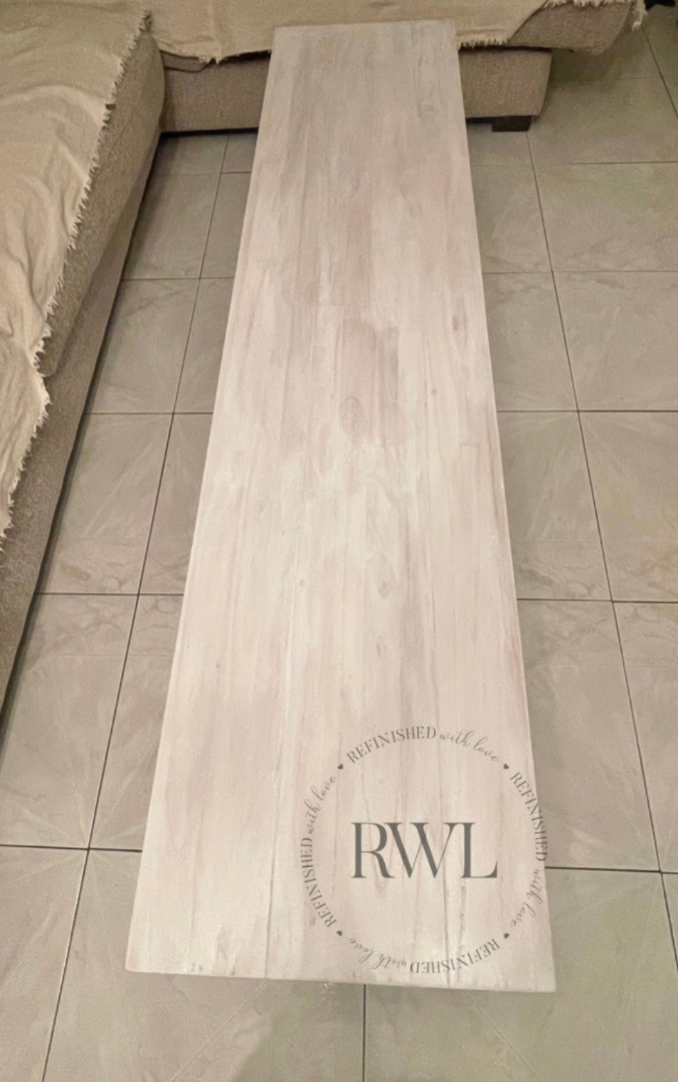 Coffee table, side table & chairs